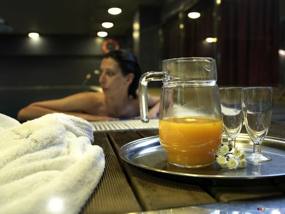 Фото Hotel Silken Monumental Naranco