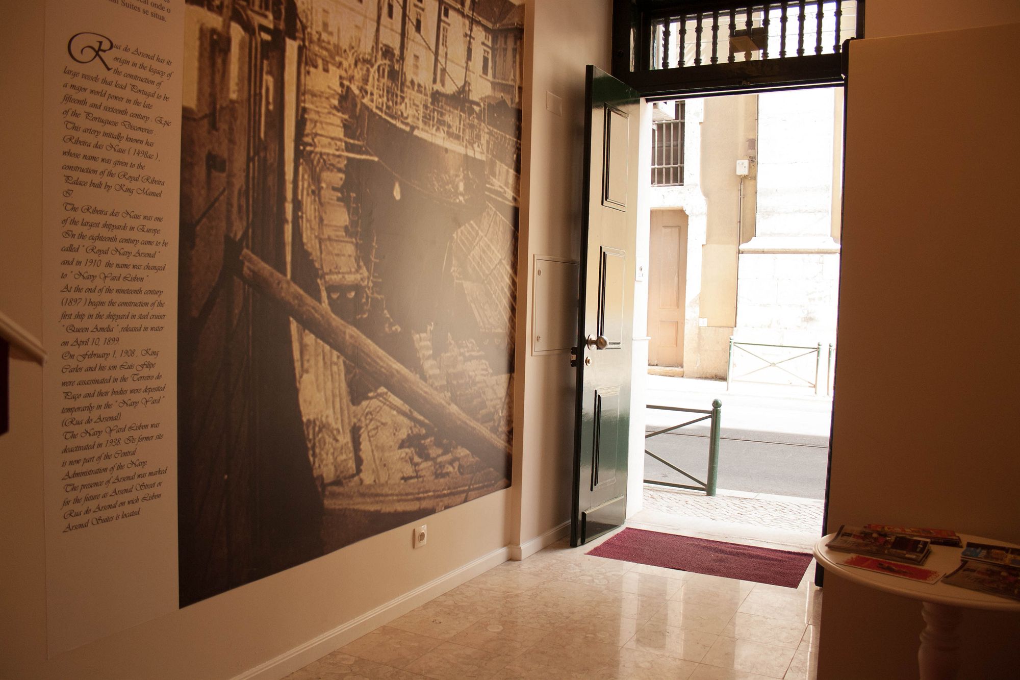 Фото Lisbon Arsenal Suites