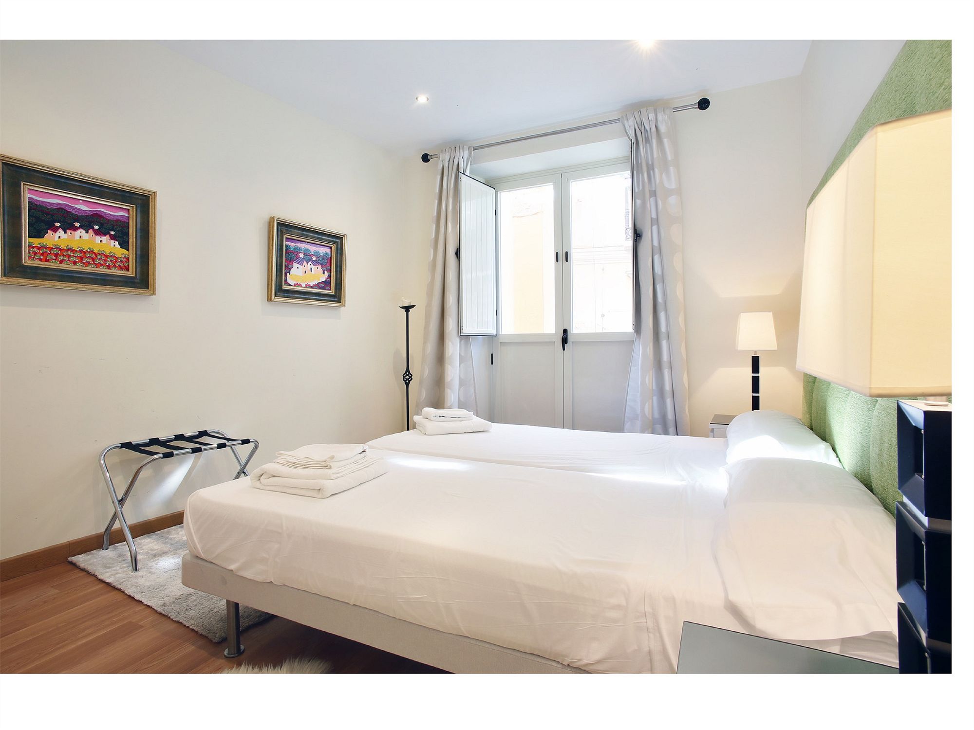 Фото Apartamentos Unisierra