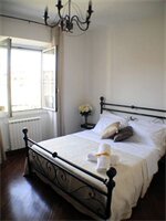 Фото Little Rhome Suites