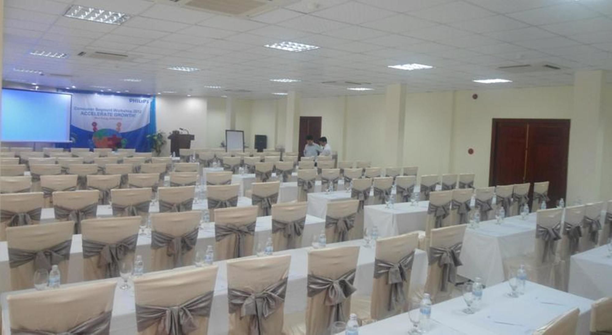 Фото Luxury Nha Trang Hotel