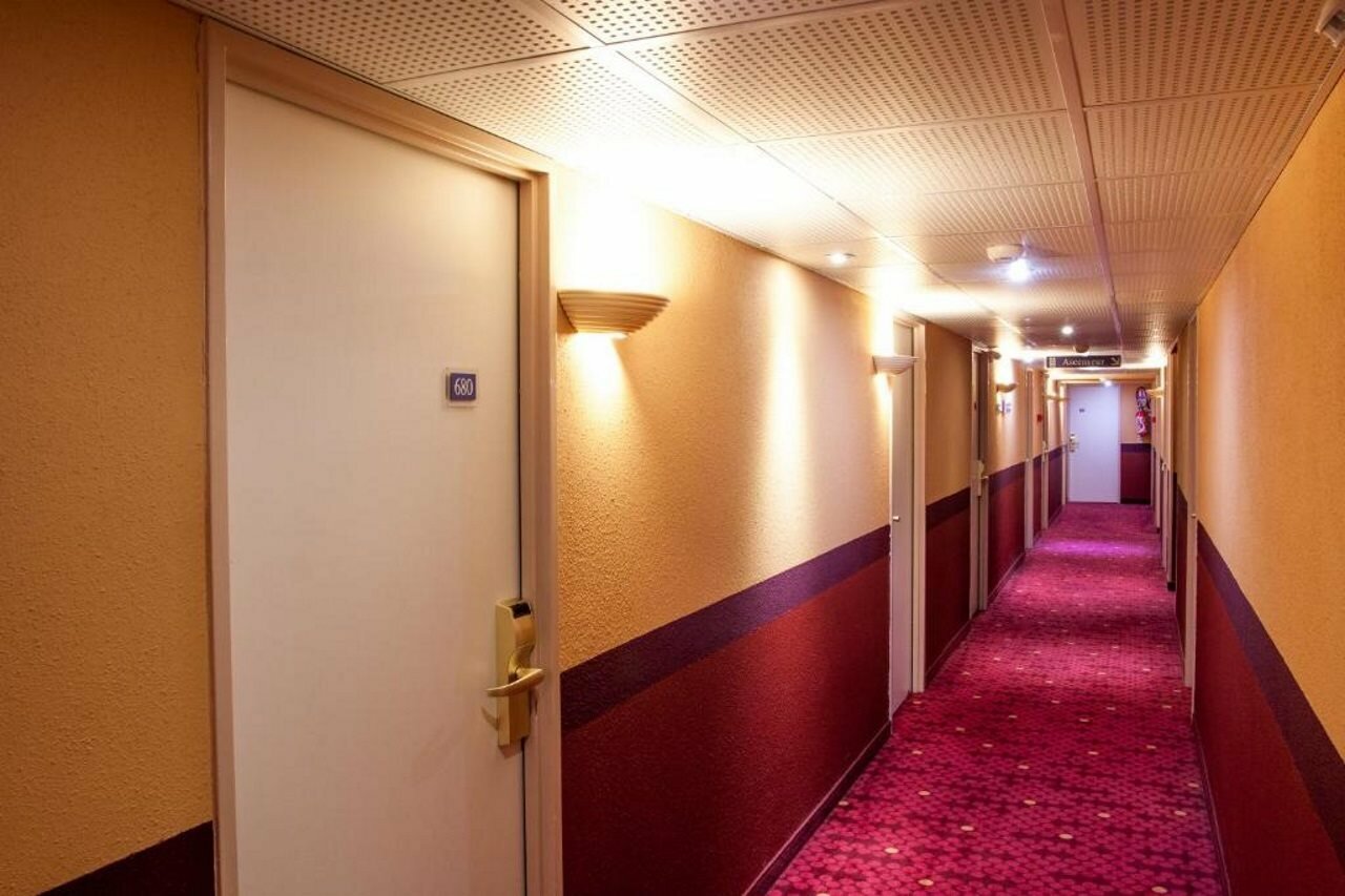 Фото Hotel Saint Sauveur