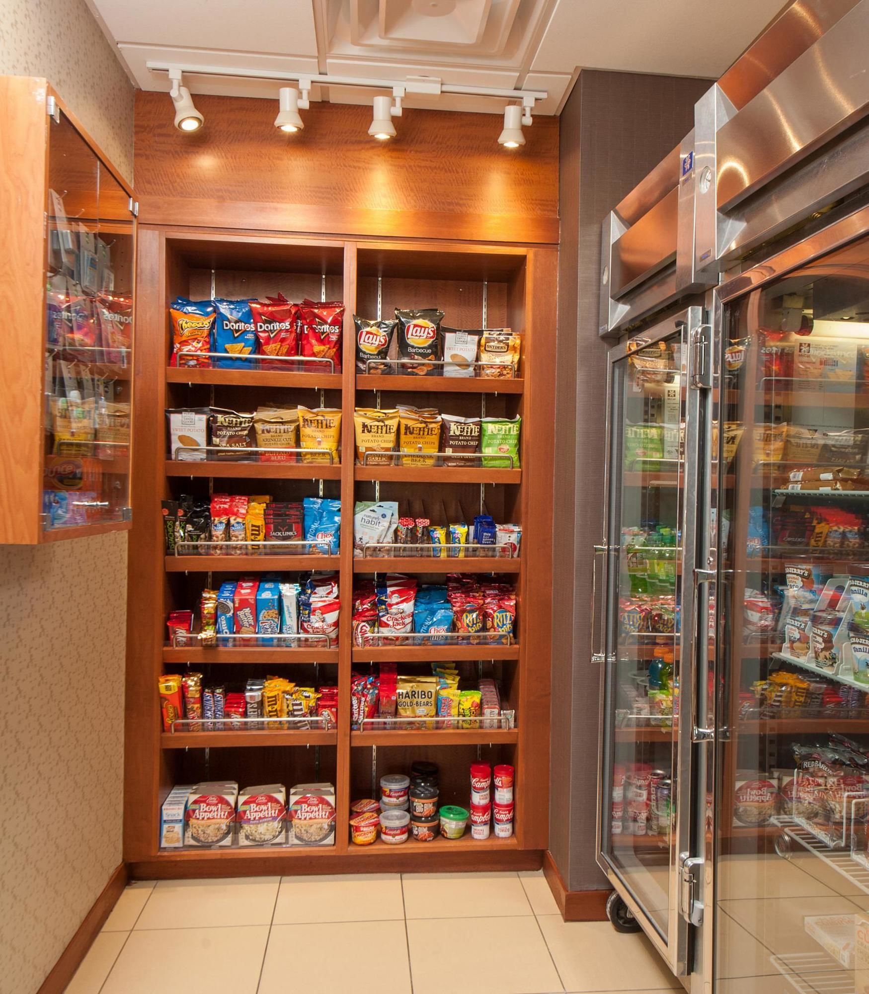 Фото Residence Inn Providence Coventry