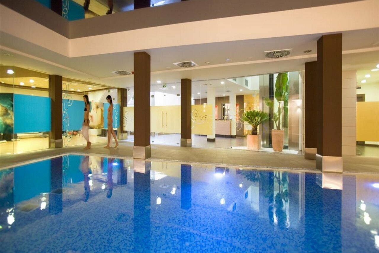 Фото Bungalows Imperial Park