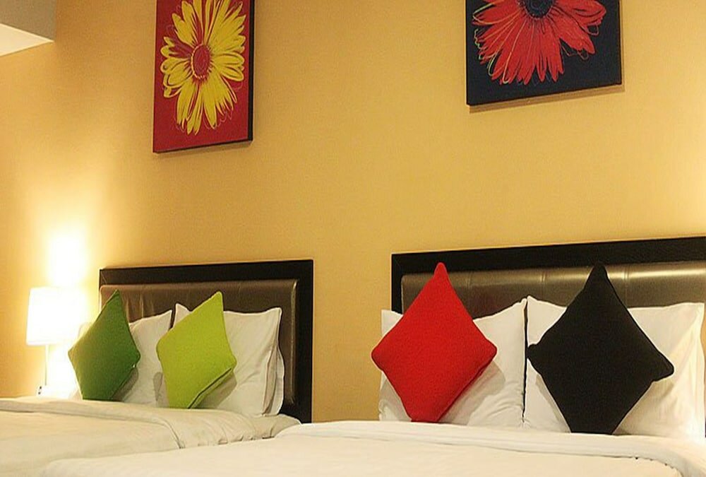 Фото The Brunei Hotel