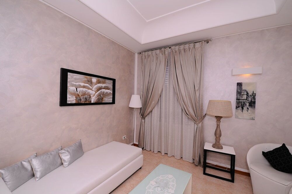 Фото Artemisia Palace Hotel