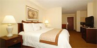 Фото Hawthorn Suites by Wyndham Midwest City Tinker Afb
