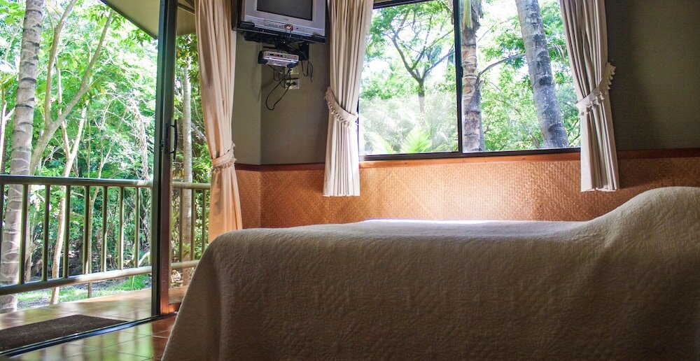 Фото Puerto Barillas Marina & Lodge