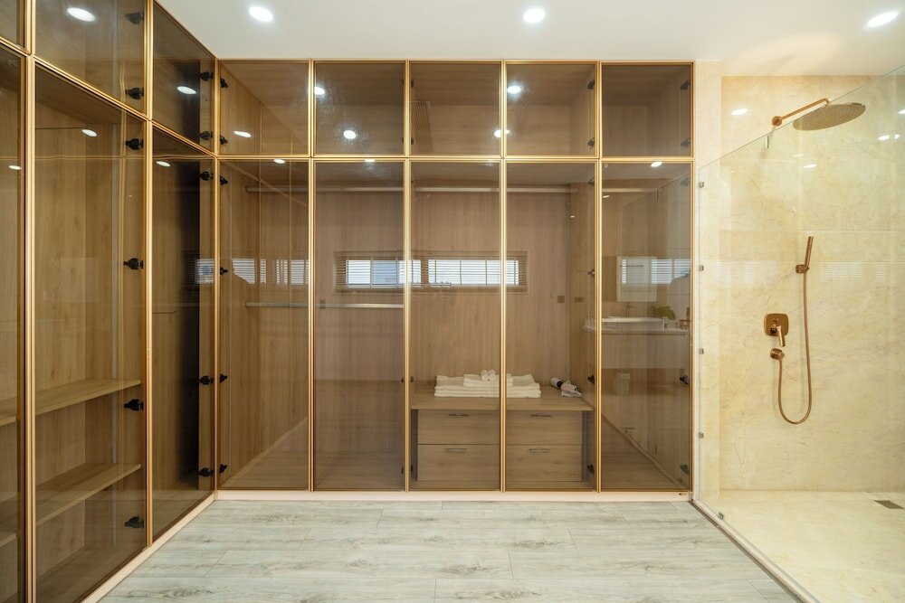 Фото Deluxe Riverfront Pool Villas Danang