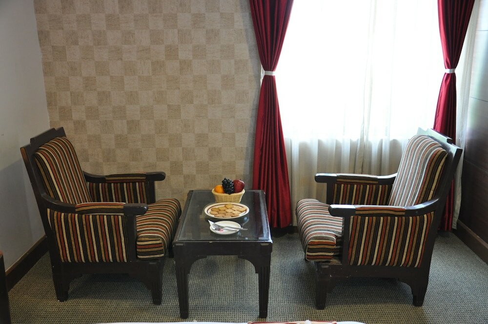 Фото Hotel Shelter