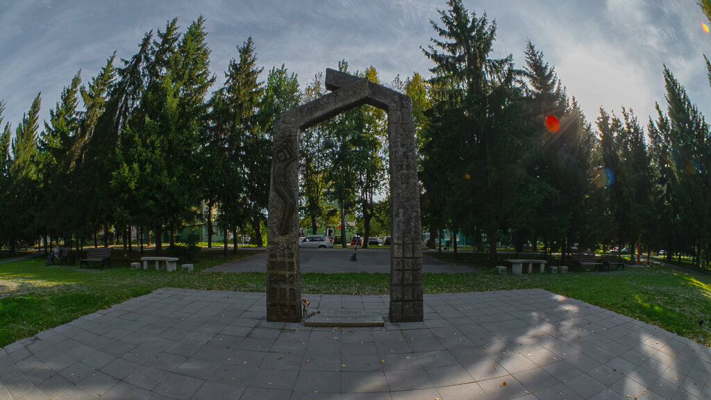 نصب تذكاري للحرب، مقبرة جماعية Детям, погибшим в фашистских концентрационных лагерях ، نوفوسيبيرسك، صورة