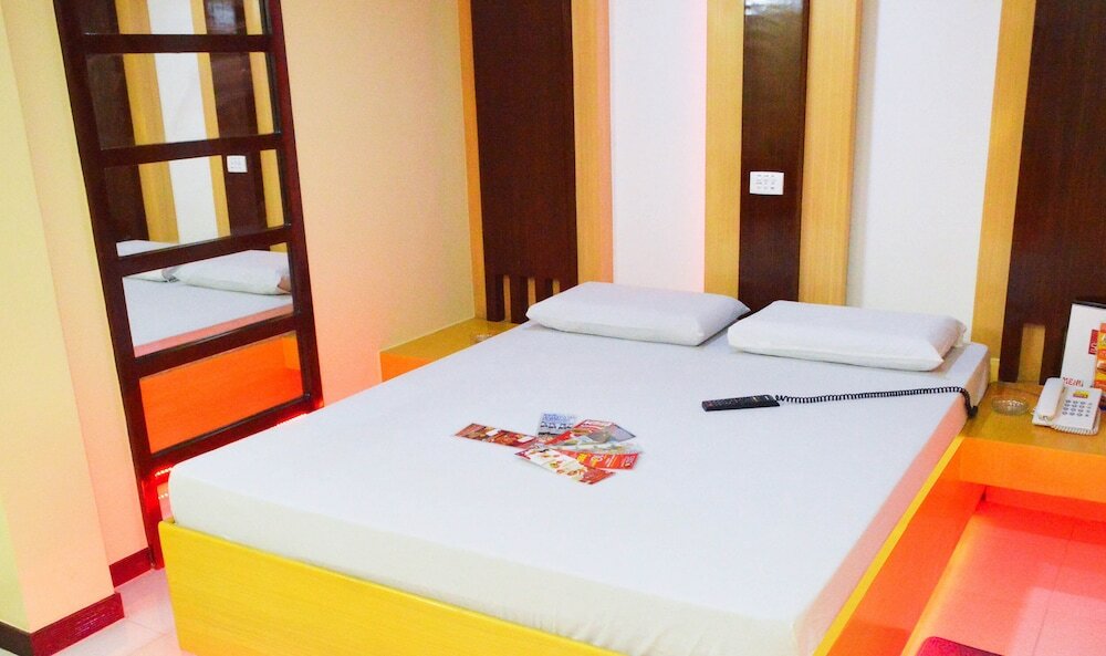 Фото Hotel Sogo Quirino Motor Drive Inn