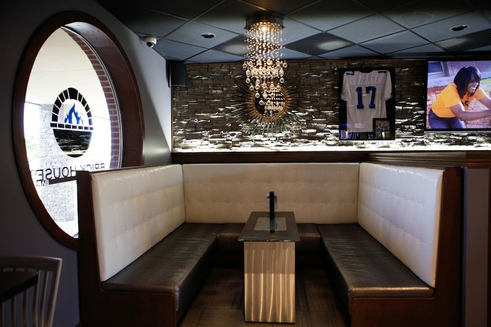 Фото Unique Suites Hotel