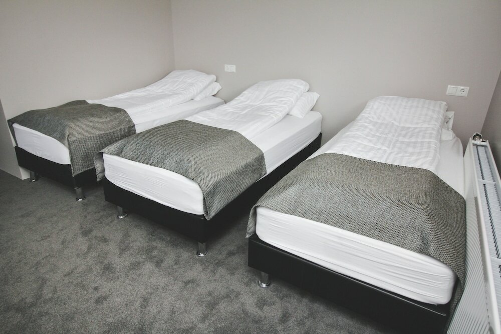 Фото Bella Apartments & Rooms