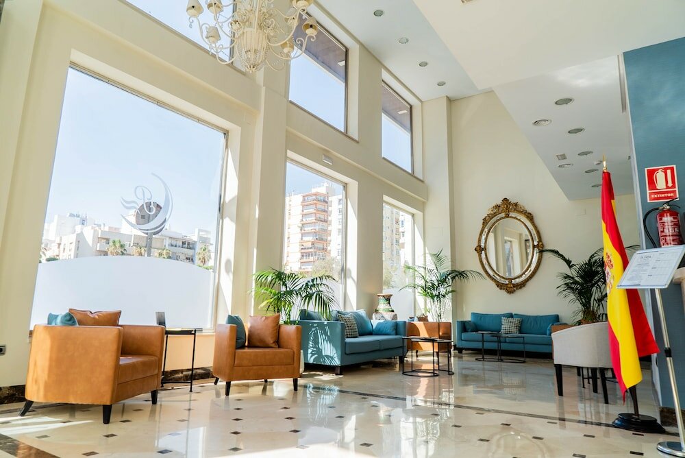 Фото Hotel SPA Cádiz Plaza