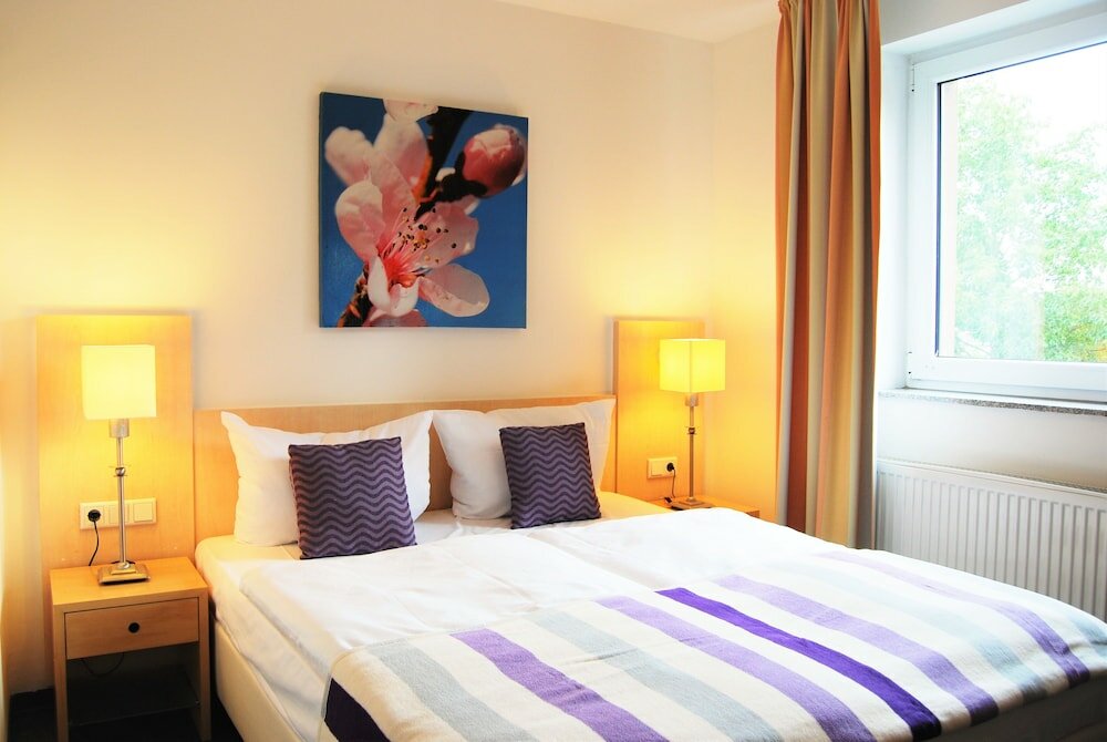 Фото Airport Hotel Dürscheidt