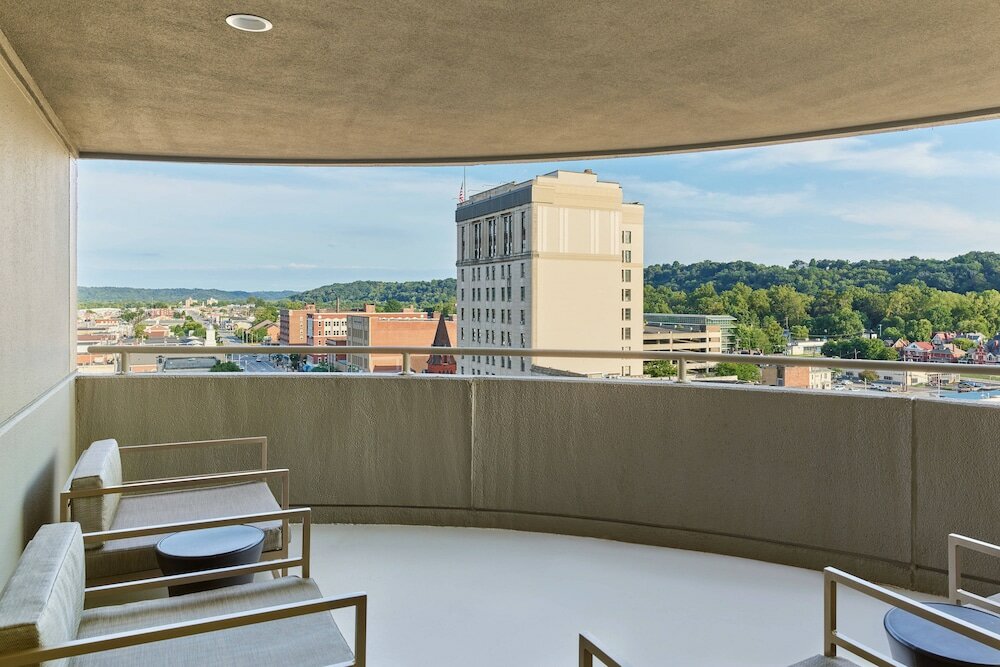 Фото Delta Hotels by Marriott Ashland Downtown