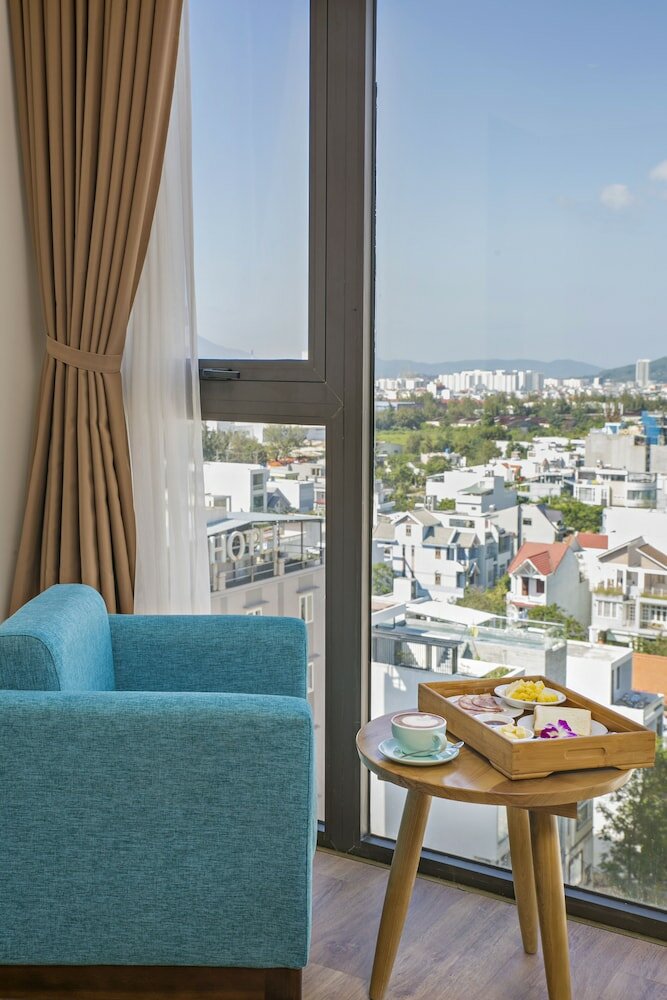 Фото Cordial Hotel