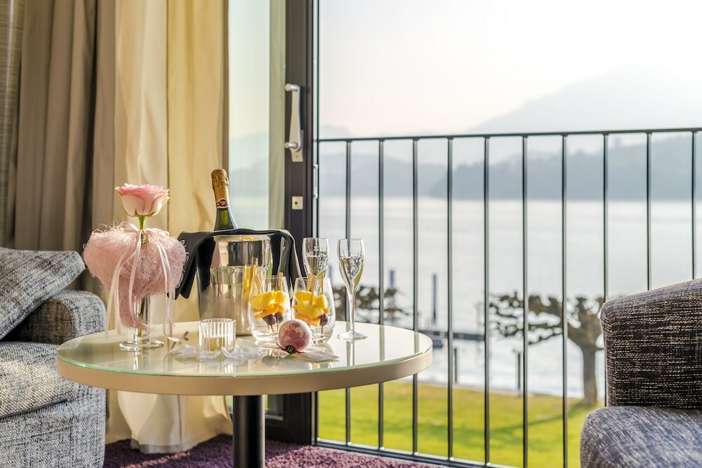 Фото Hermitage Lake Lucerne - Beach Club & Lifestyle Hotel