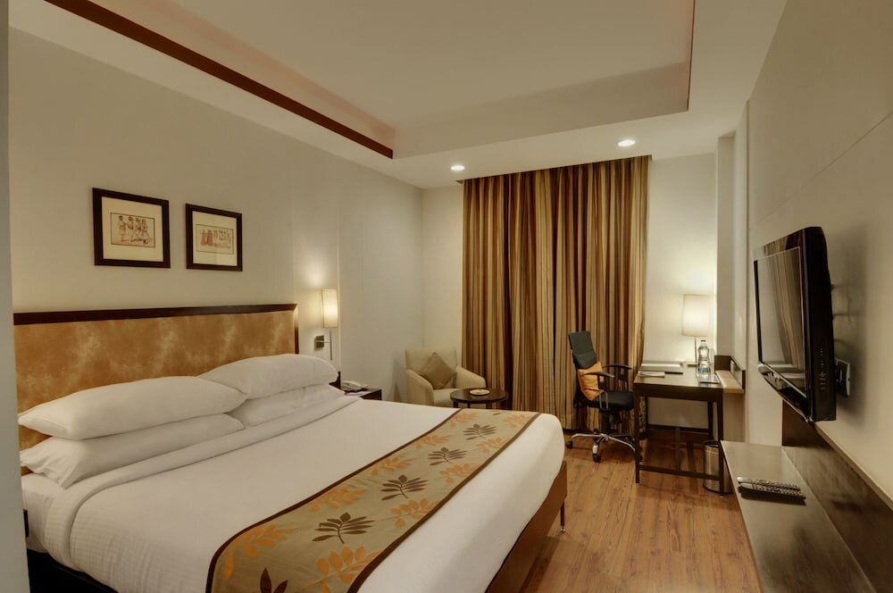 Фото Four Points by Sheraton Vadodara