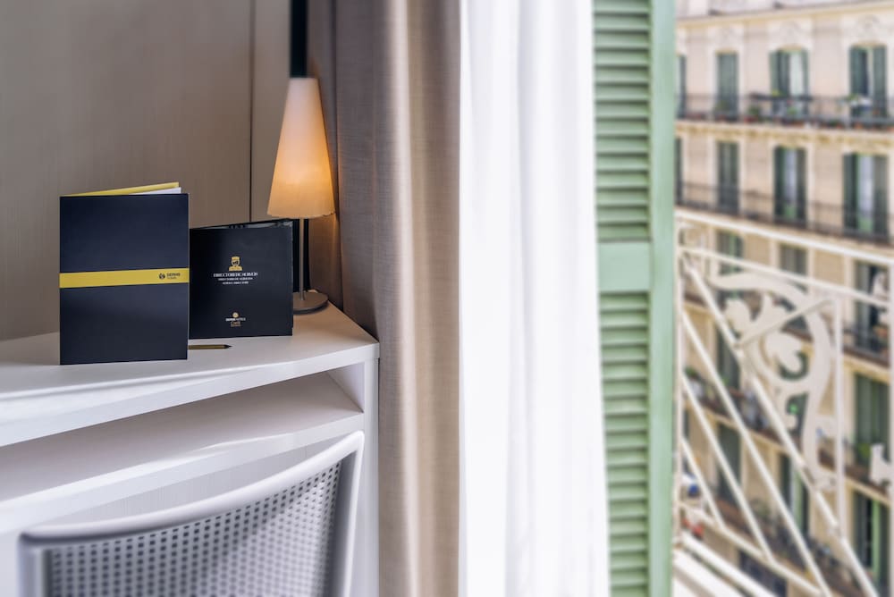 Фото Serhs Carlit Boutique Hotel