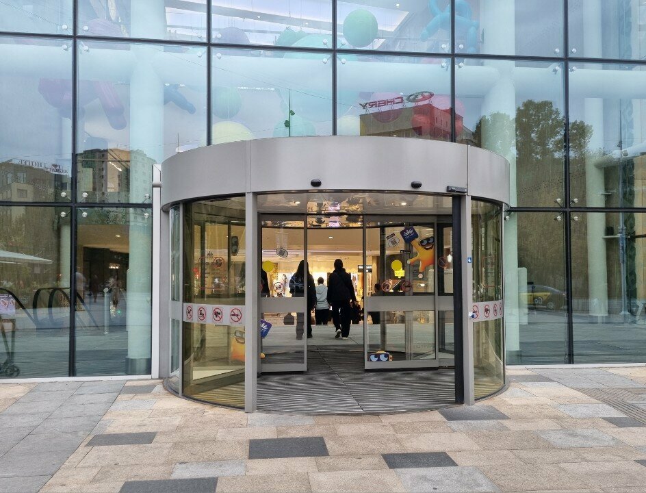 Bakery La Tartine Dostyk Plaza, Almaty, photo