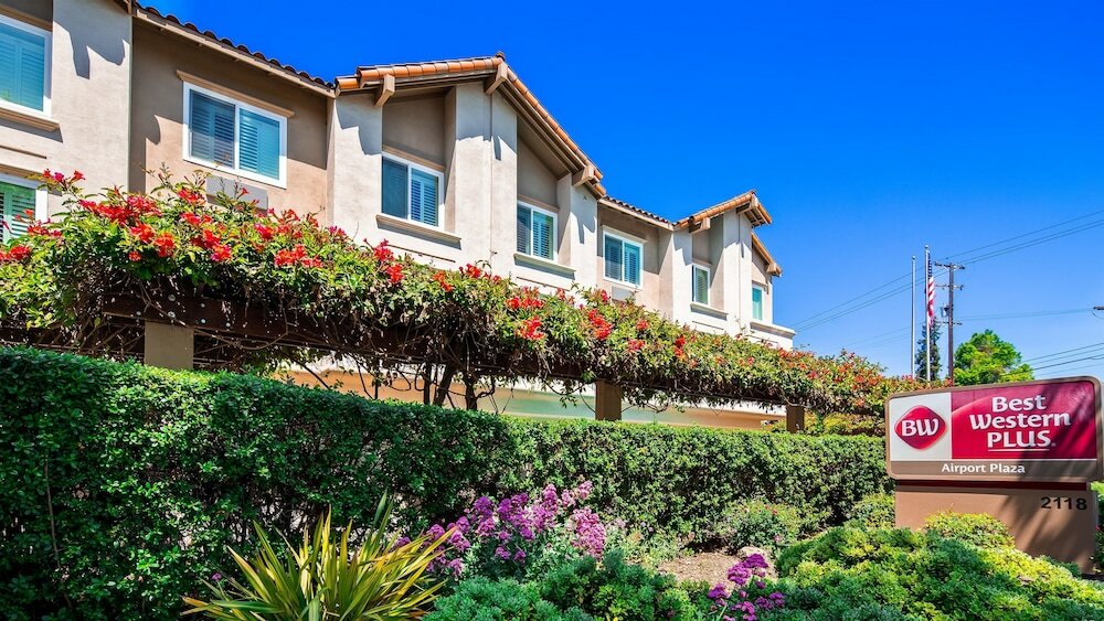Фото Best Western Plus Airport Plaza
