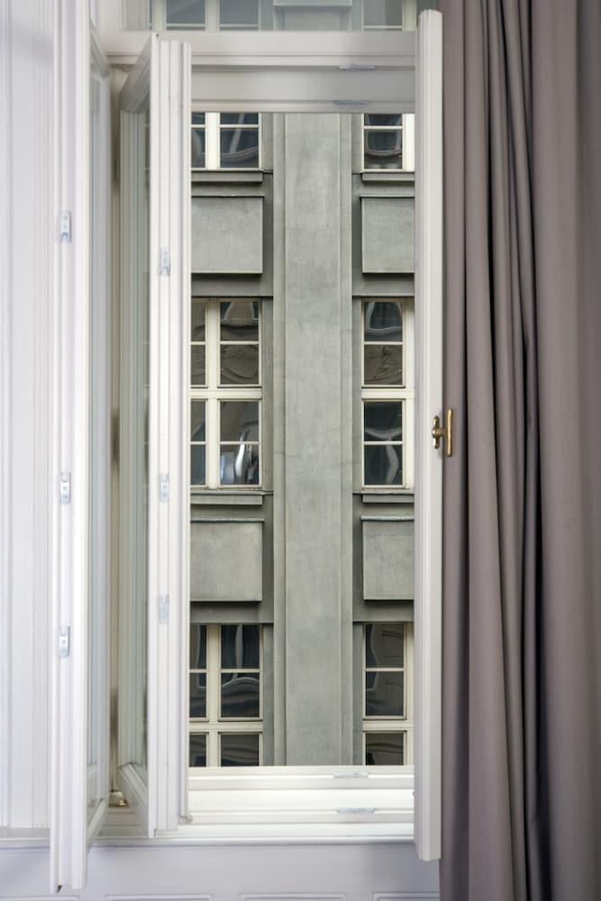 Фото Отель Golden Crown