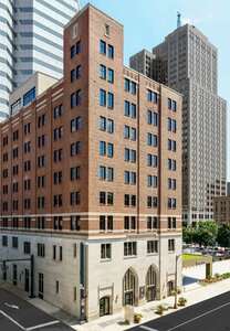 Гостиница Joinery Hotel Pittsburgh, Curio Collection by Hilton