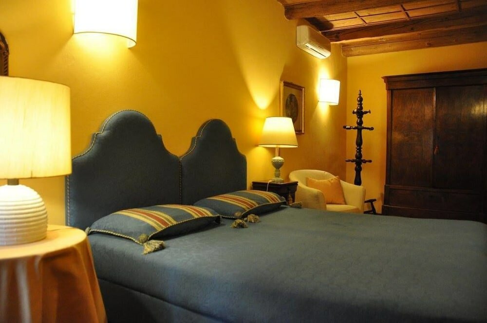 Фото Piazza Nova Guest House