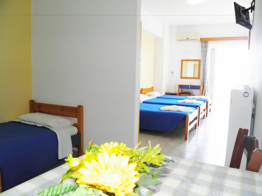 Фото Christi Apartments