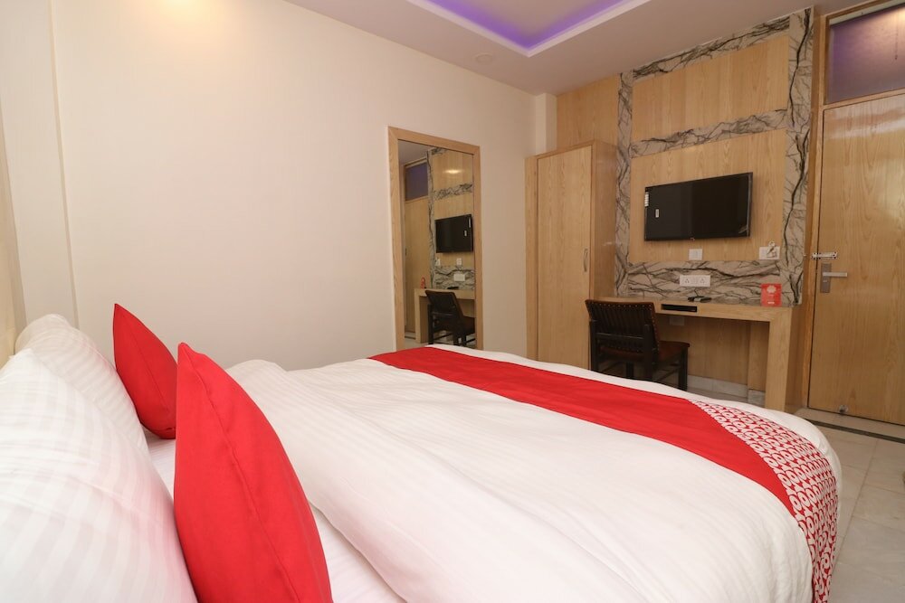 Фото Check In Room Chuna Mandi