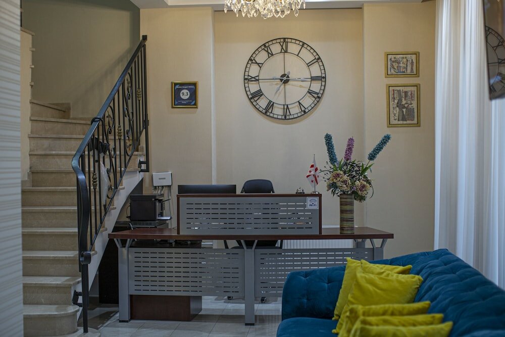 Фото Отель Golden Nugget Tbilisi