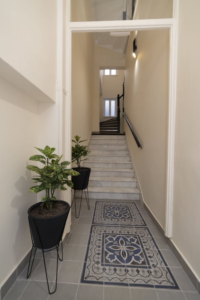 Фото Athens Market Portait