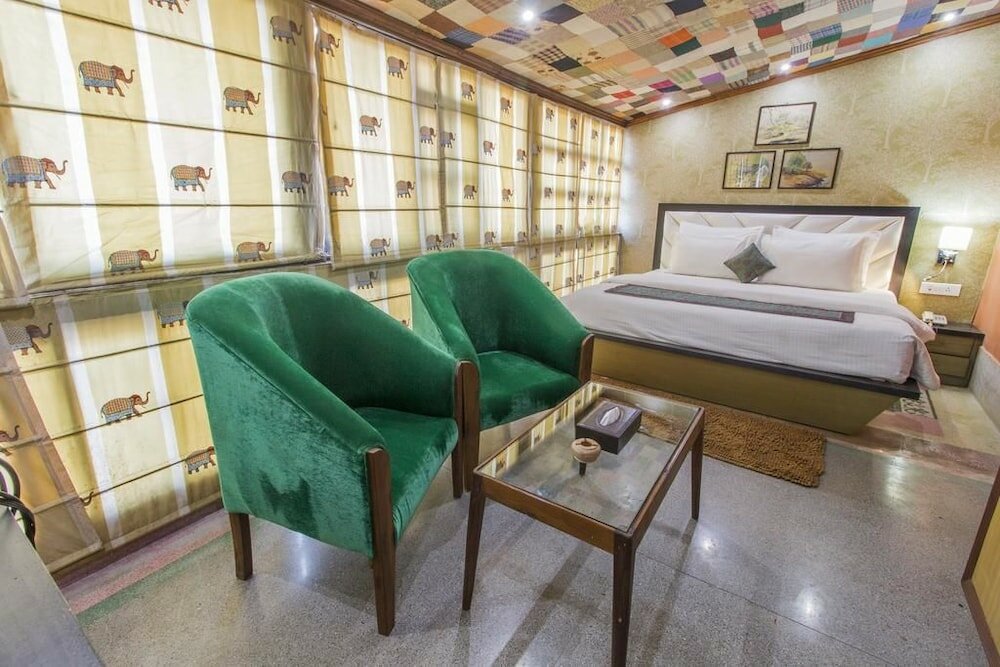 Фото Hotel East View