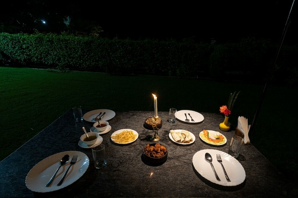 Фото Corbett Wild Resort - A River Access Property