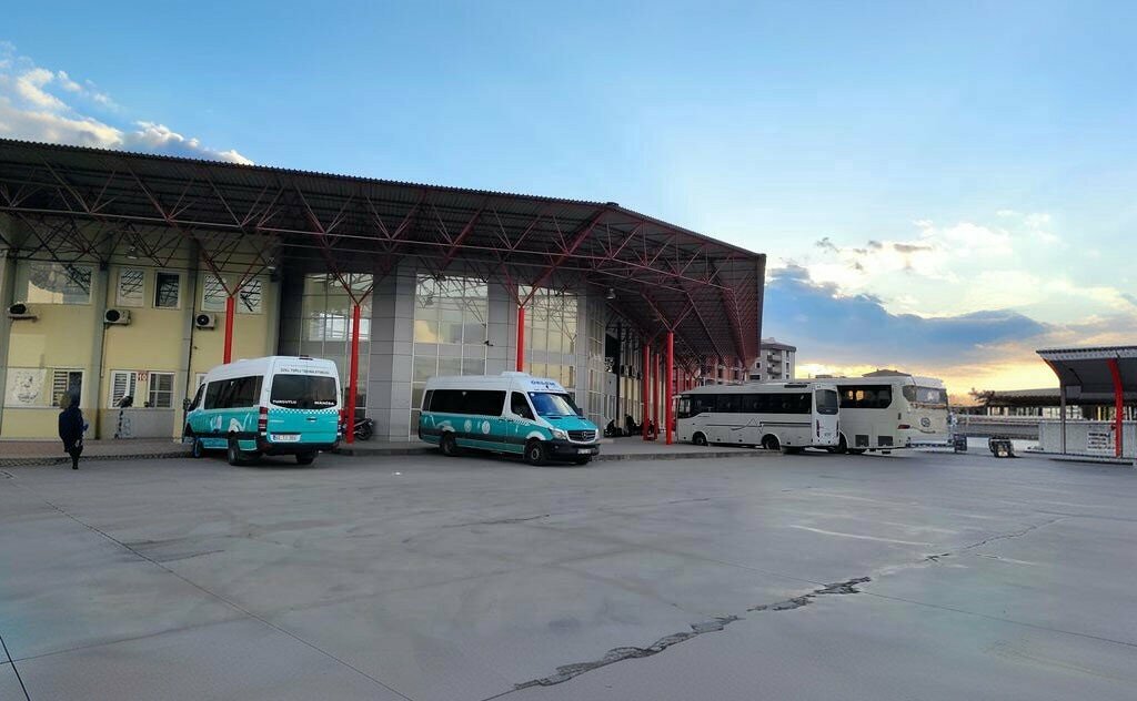 Bus station Turgutlu Bus Station, Turgutlu, photo