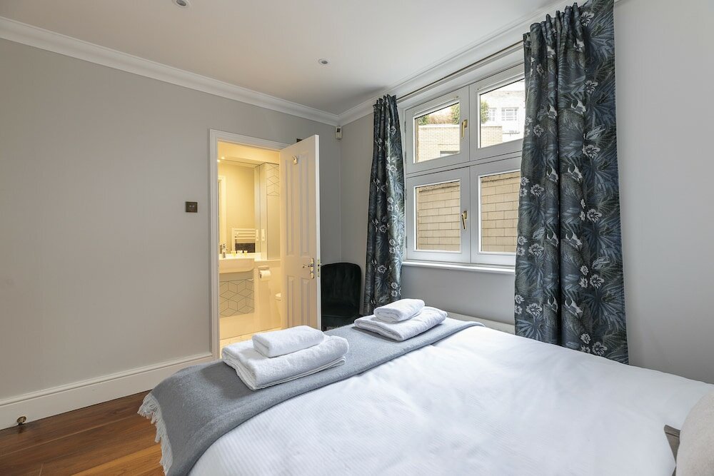 Фото Altido Beautiful 2 bed apt in Mayfair, close to Tube