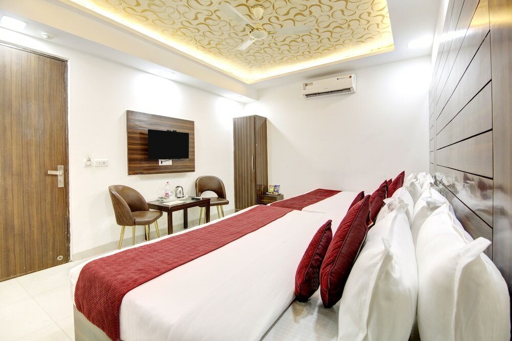 Фото Airport Hotel Chanakya