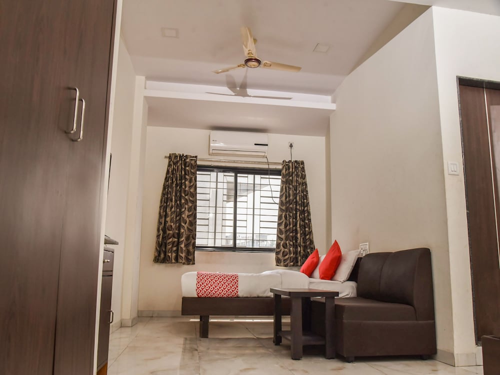 Фото Oyo 12854 Hotel Sahara Inn