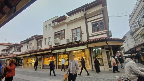 Sarraf Mutlu Fotoğraf 2