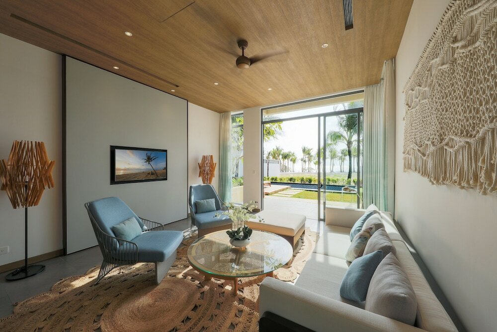 Фото New World Phu Quoc Resort