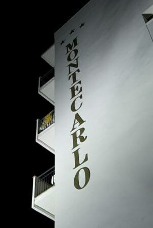 Гостиница Hotel Montecarlo в Червии