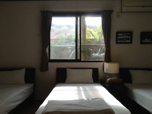 Фото Nakijin no Yado Hibiscus