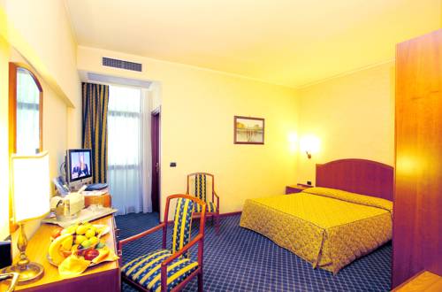 Фото Best Western Garden Hotel