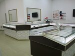 585 Zolotoy (Krupskoy Street, 25), jewelry store