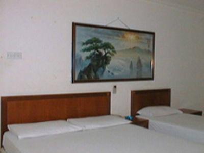 Фото Lai Ming Hotel Cosmoland