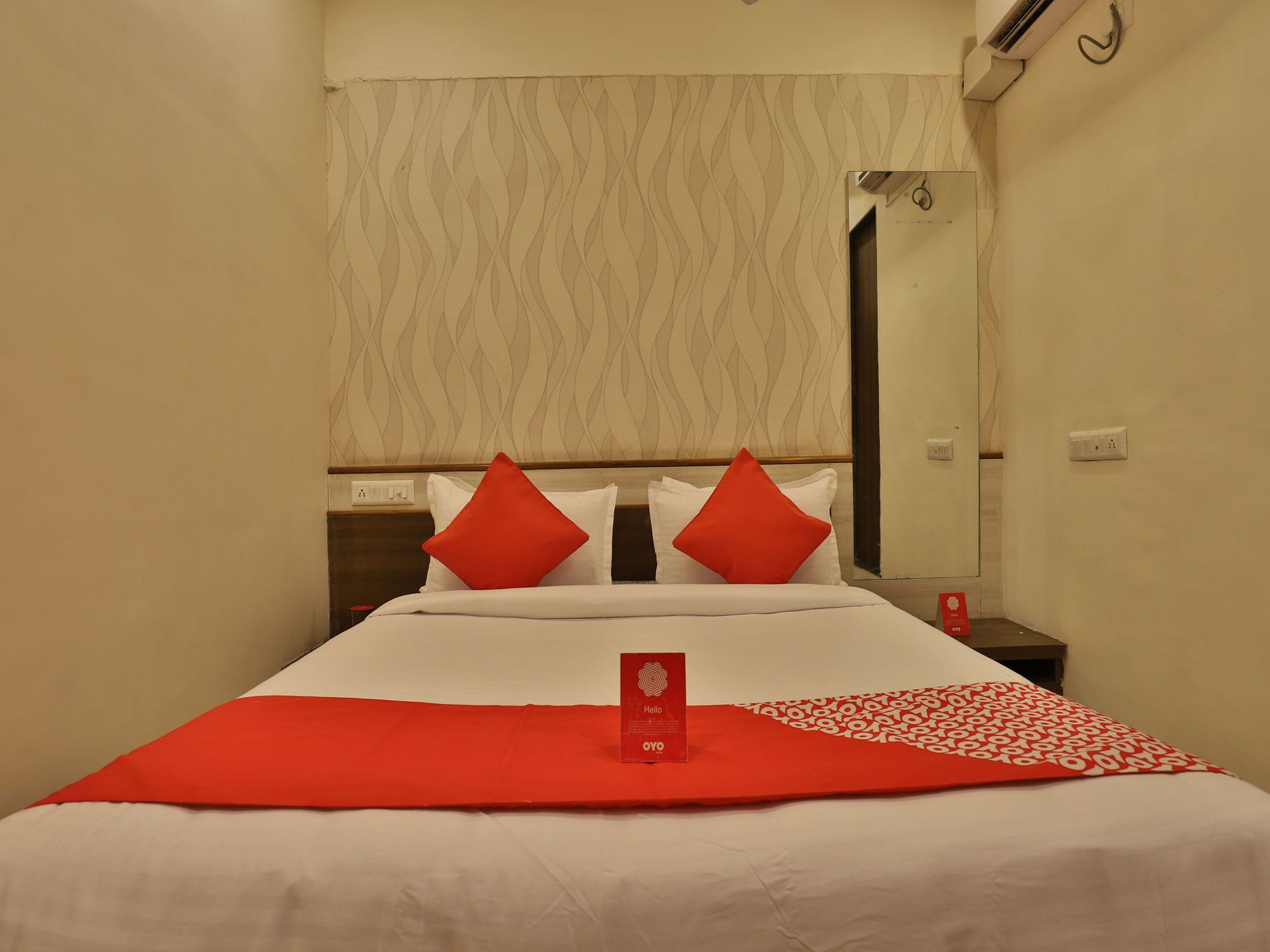 Фото Отель Vibrant