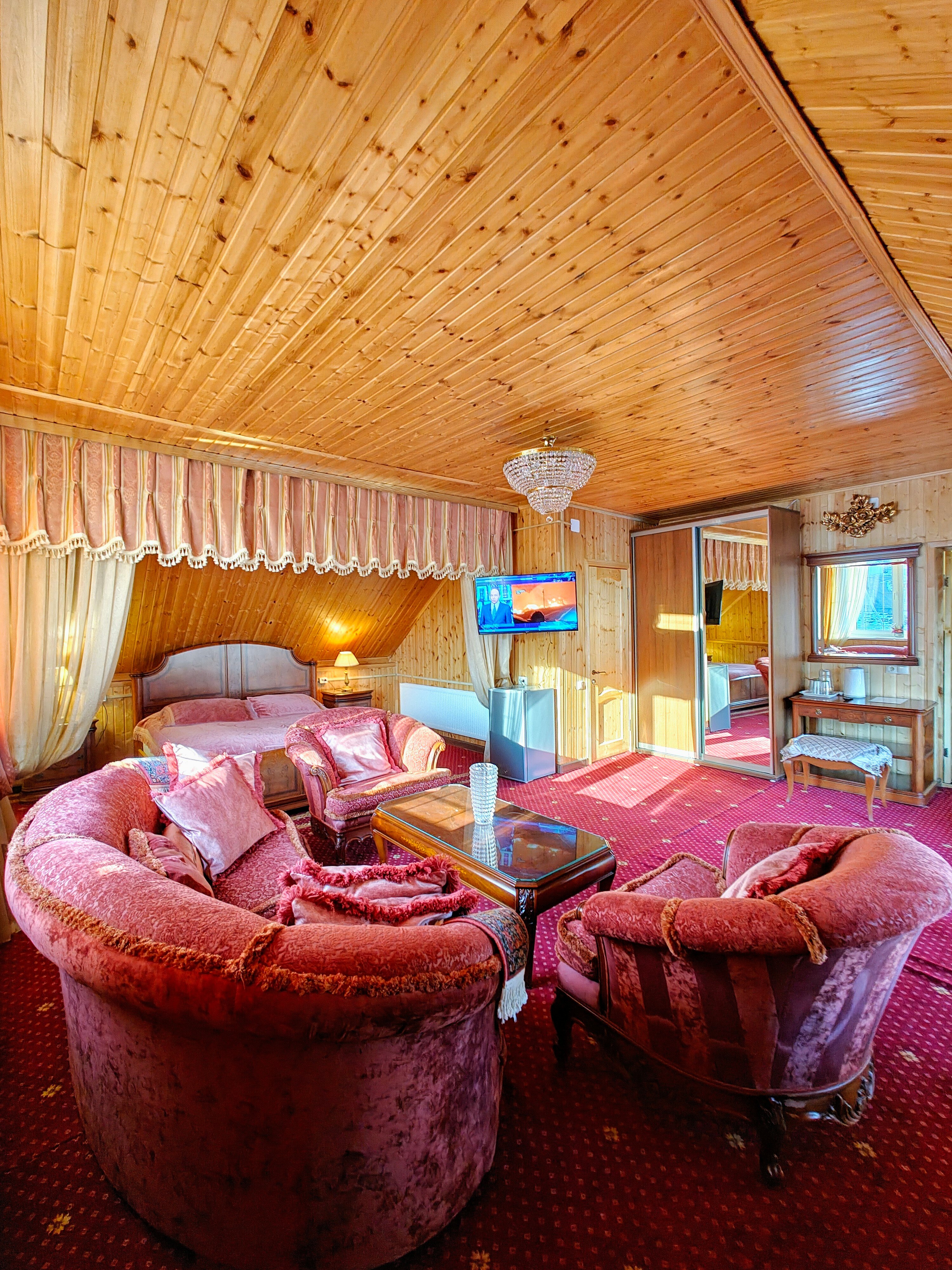 Фото Голден Хаус