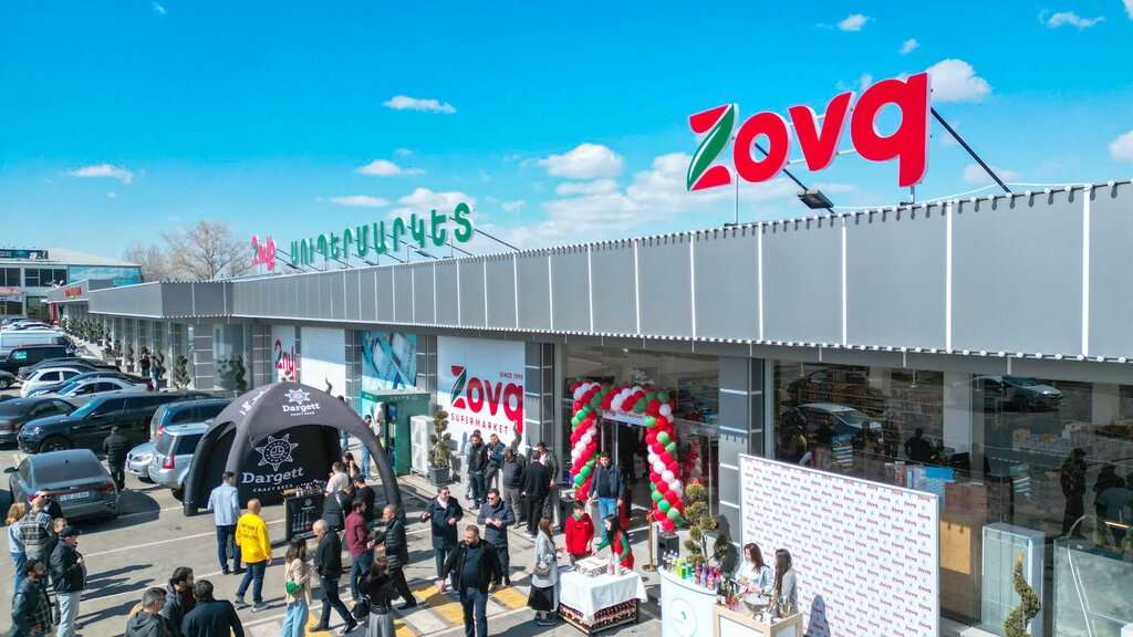 Supermarket Zovq, Vagharshapat, photo